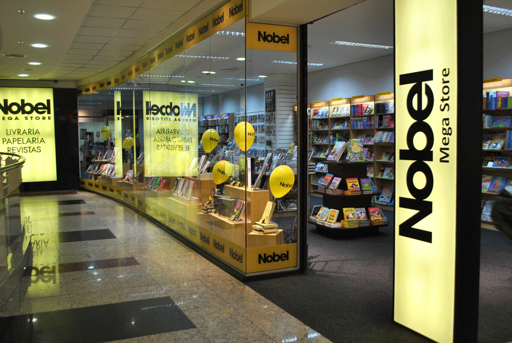 Livraria Nobel reinaugura loja no Bella Città Shopping