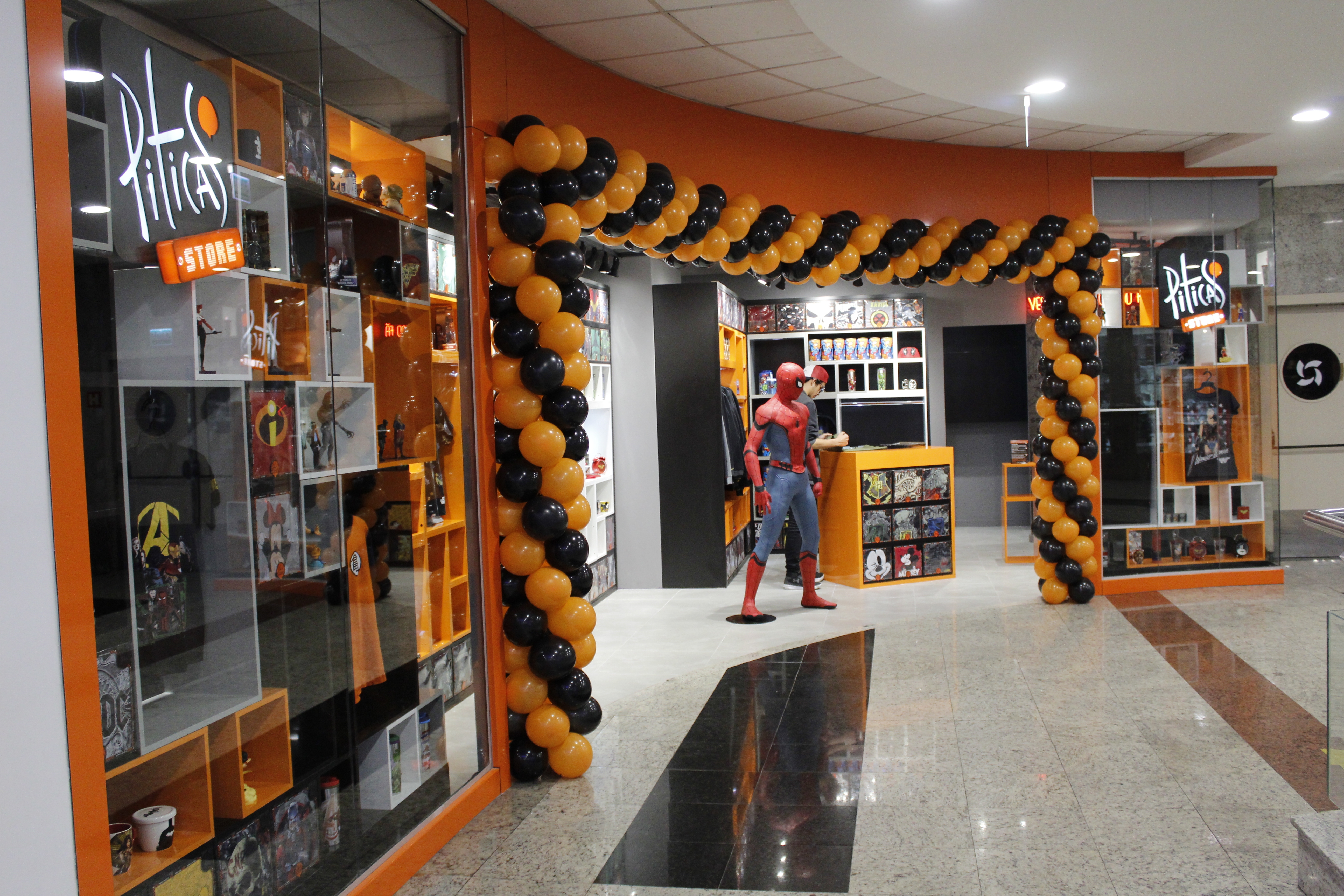 Piticas Store inaugura no Bella Città 
