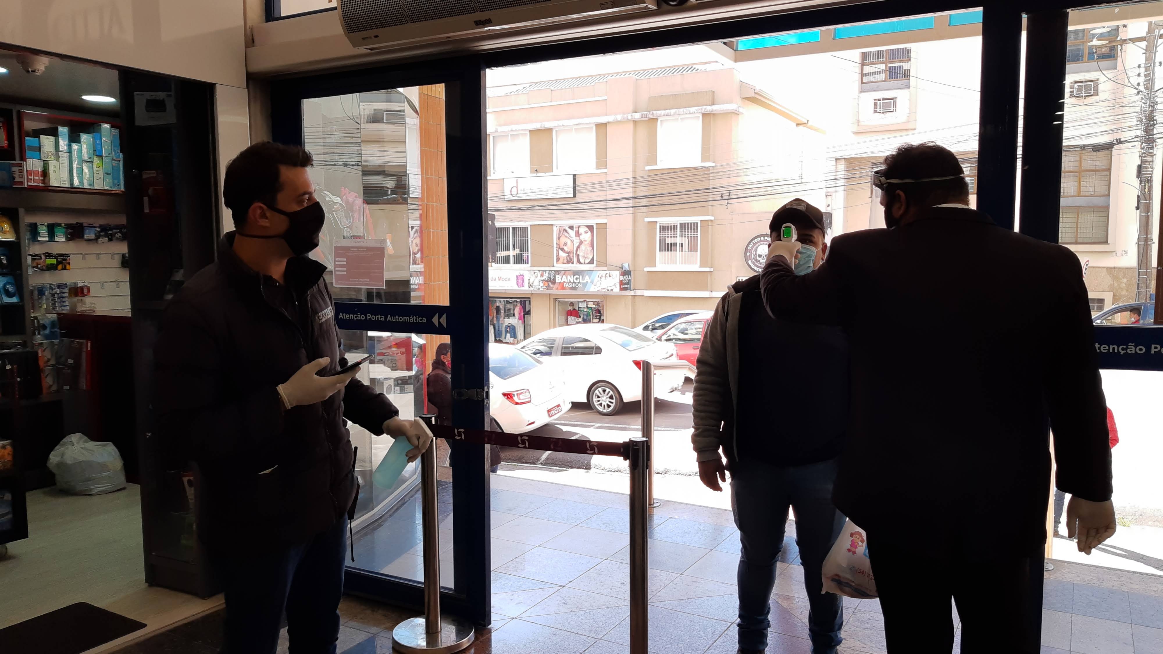 O BELLA CITTÀ SHOPPING RETOMA AS ATIVIDADES COM DIVERSAS MEDIDAS DE SEGURANÇA